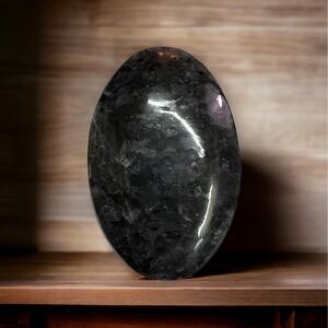 Larvikite Cabochon 62mm x 40.3mm x 6.5mm 130.0 CT‎